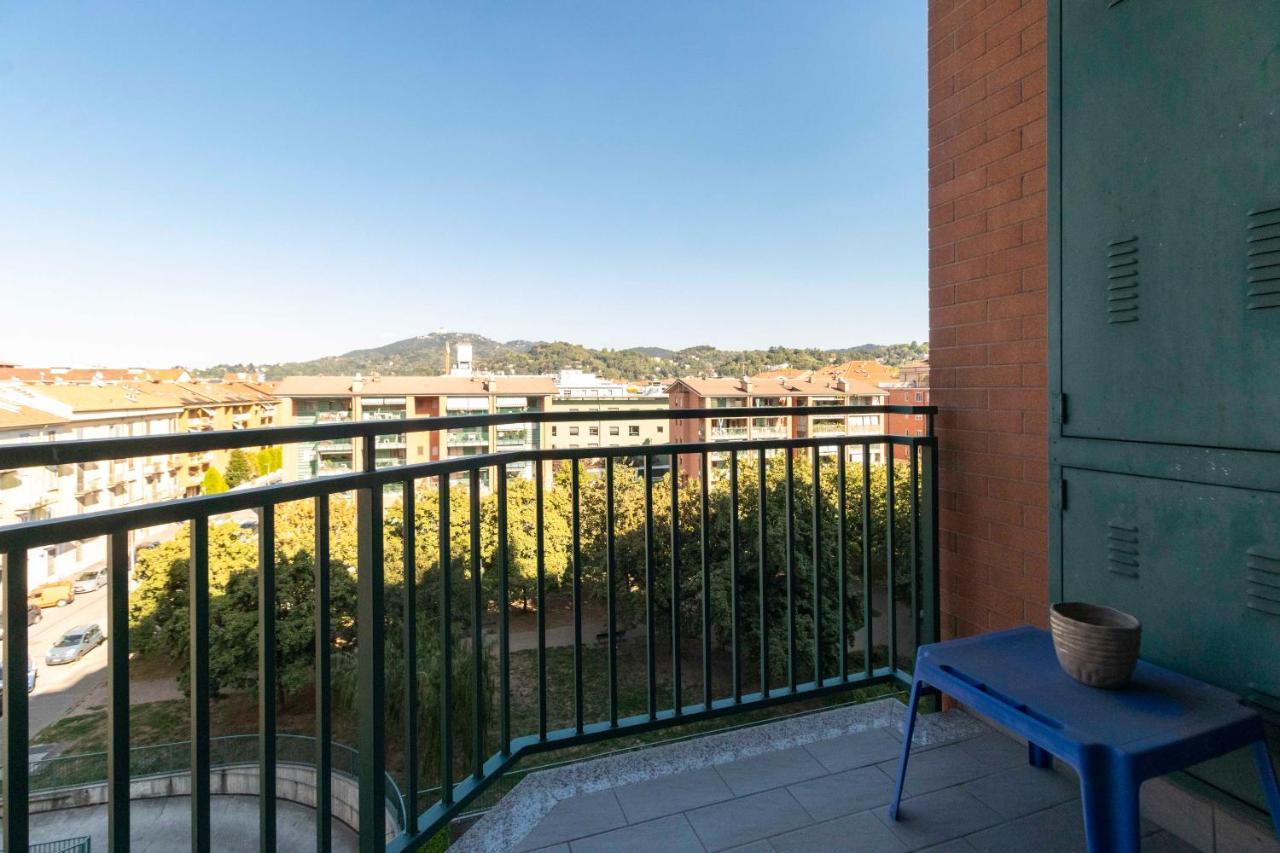 Cozy&Spacious Apt 2 Min Walk From The Tram Stop! Lägenhet Turin Exteriör bild